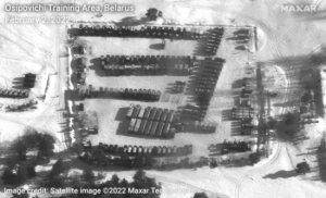 在烏克蘭邊境附近大規(guī)模集結(jié)俄羅斯軍隊(duì)