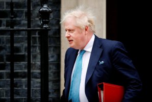 英國(guó)宣布向?yàn)蹩颂m提供4000萬(wàn)英鎊人道主義援助