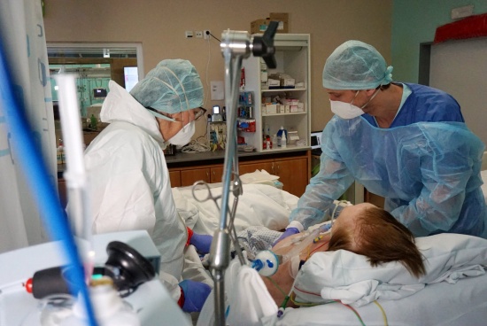 捷克新增確診病例創(chuàng)單日最高記錄