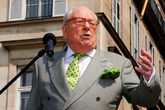 法國(guó)極右翼政黨創(chuàng)始人讓-瑪麗·勒龐因中風(fēng)住院