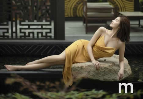 杭州小區(qū)裸背拍照網(wǎng)紅道歉