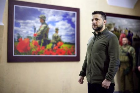 烏克蘭總統(tǒng)澤連斯基要求西方國家提供武器