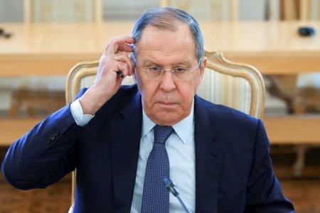 俄羅斯反對美國北約在阿富汗附近的軍事存在