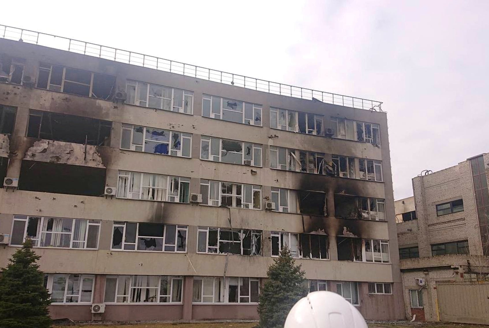 烏克蘭軍方下令在南部扎波羅熱市實(shí)行38小時(shí)宵禁