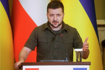 烏克蘭澤連斯基敦促歐盟盡快對(duì)俄羅斯石油和所有銀