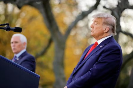 特朗普批評(píng)彭斯的行為缺乏勇氣