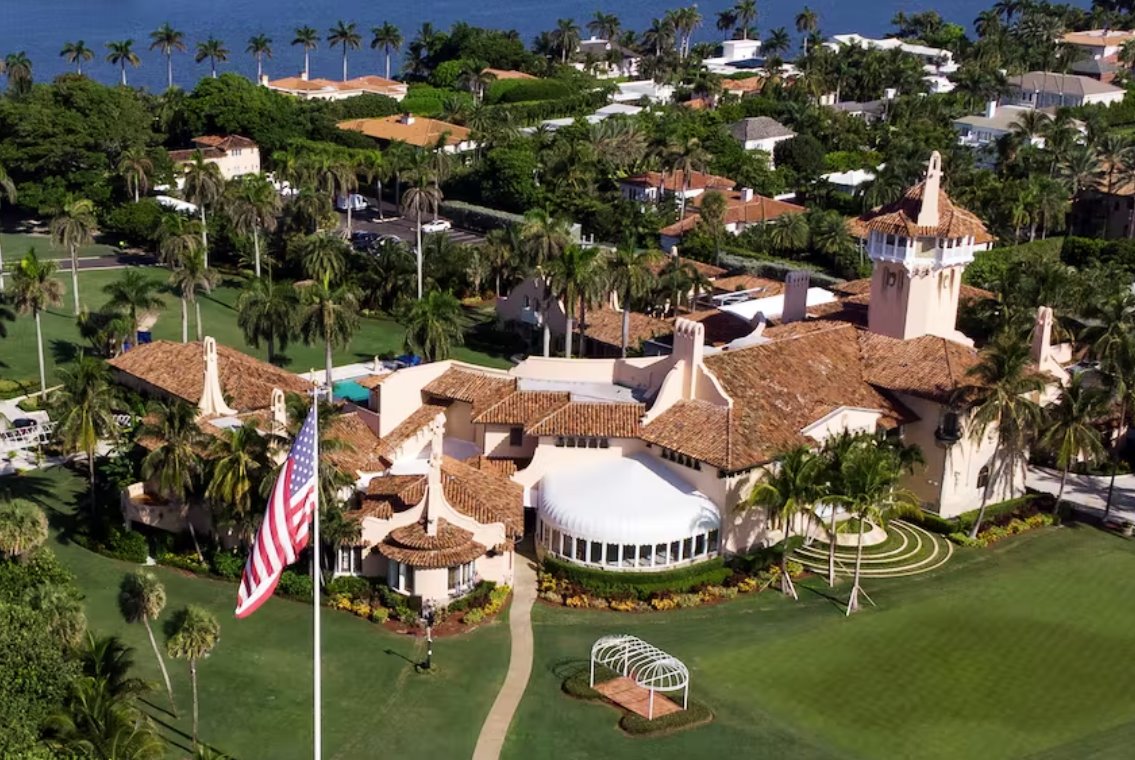 美國情報部門將對回收特朗普的海湖莊園材料進行風險評估