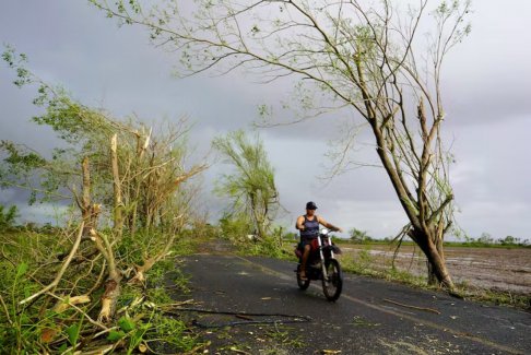 颶風羅斯林帶來的強降雨已導致墨西哥3人死亡