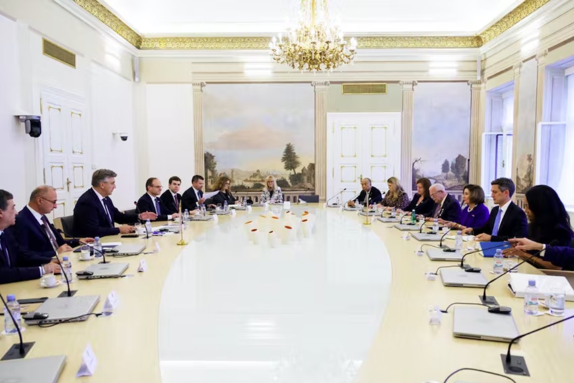 美國眾議院議長佩洛西稱伊朗向俄羅斯提供無人機(jī)犯了“大錯誤”