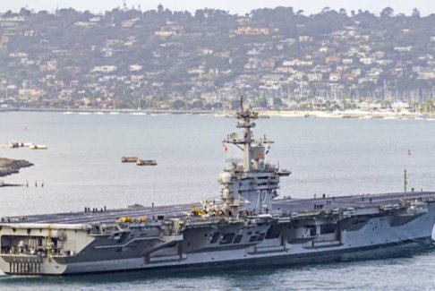 美國(guó)航母在加利福尼亞海岸附近發(fā)生火災(zāi)造成9人受傷