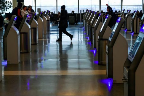 美國航空公司因冬季風(fēng)暴中取消了5000個(gè)航班