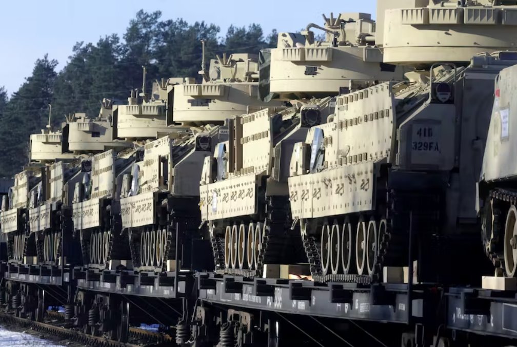 美國(guó)宣布向?yàn)蹩颂m提供25億美元的額外軍事援助