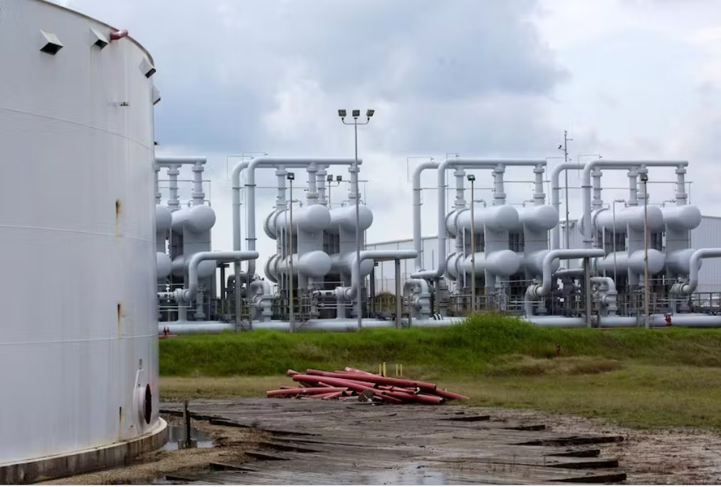 拜登行政長官稱共和黨人對(duì)石油儲(chǔ)備受損的擔(dān)憂毫無根據(jù)