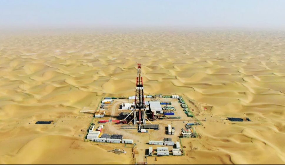 中國探測石油天然氣鉆1萬米的深井