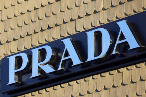 Prada與Axiom Space合作設(shè)計NASA月球宇航服