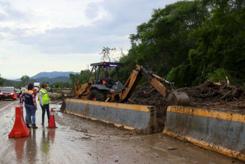 墨西哥颶風奧的斯造成的災害損失還無法統(tǒng)計