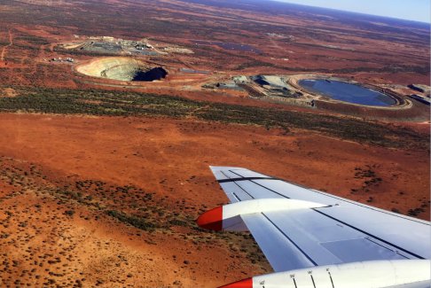 原住民團(tuán)體呼吁Sandfire首席執(zhí)行官在遺產(chǎn)遭到破壞后