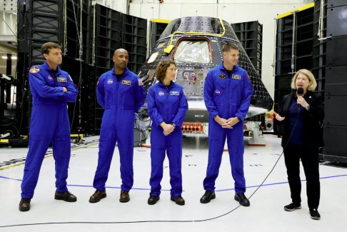 美國宇航局將推遲月球任務(wù)時間表