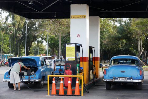 古巴人準(zhǔn)備迎接汽油價格飆升的影響