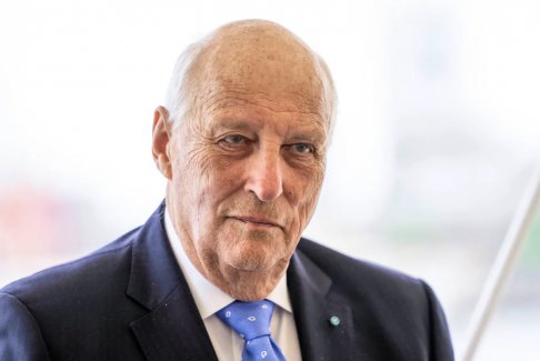 挪威國王度假生病后在馬來西亞植入心臟起搏器