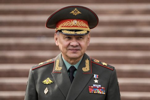 普京任命經(jīng)濟(jì)學(xué)家新任國防部長