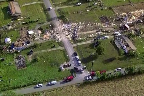 德克薩斯州和其他州大風(fēng)造成超過(guò)713000家庭停電