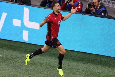 巴伊拉米開場23秒進球！打破歐洲杯歷史最快進球紀