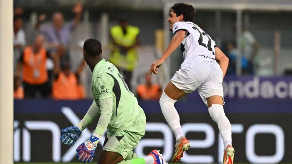 馬特奧&middot;坎切列里(MatteoCancellieri)在恢復帕爾馬領先后離開