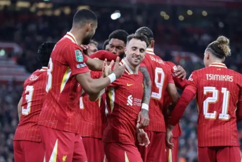 衛(wèi)冕冠軍利物浦對(duì)西漢姆聯(lián)五連勝