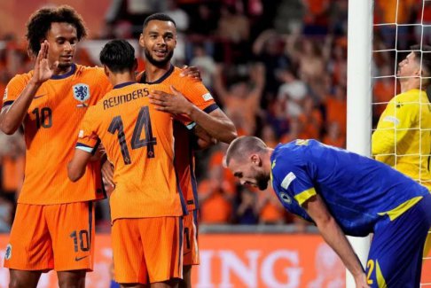 歐洲國家聯(lián)賽荷蘭5-2波斯尼亞和黑塞哥維那