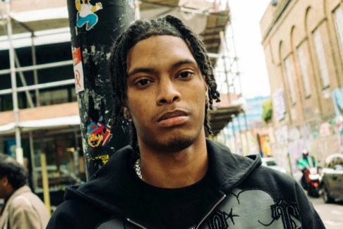 薩頓英超預(yù)測(cè) 嘉賓是說唱歌手和曼聯(lián)球迷Nemzzz