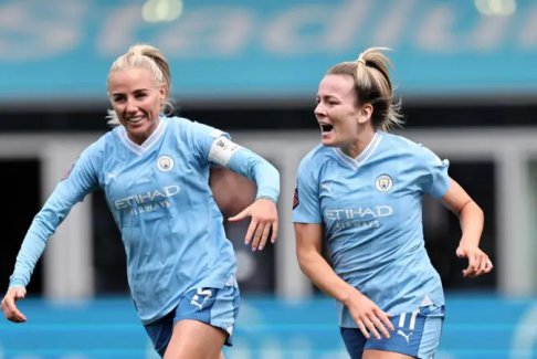 曼城主隊(duì)長(zhǎng)格林伍德和邊鋒漢普爭(zhēng)取早日復(fù)出