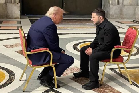 特朗普與澤連斯基在梵蒂岡大教堂會晤