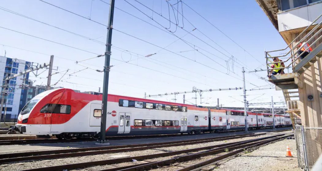 電動火車徹底改變了加州的空氣質(zhì)量，減少了89%有毒黑碳。