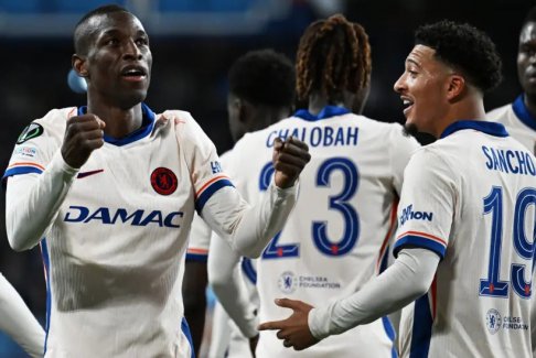 歐足聯(lián)聯(lián)合會杯半決賽尤爾加登1-4切爾西