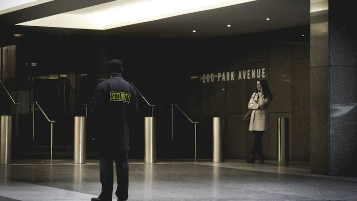 這些襲擊與人們對(duì)富人的憤怒情緒上升有關(guān)(代表性)