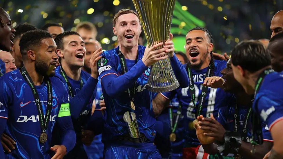 切爾西是第一支奪得所有五項歐足聯(lián)俱樂部錦標賽冠軍的球隊