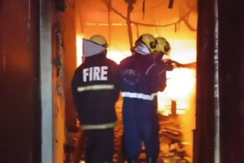 科威特公寓樓發(fā)生火災(zāi) 造成5人死亡