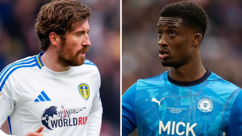 喬&middot;羅斯韋爾身著利茲聯(lián)隊球衣，埃馬紐埃爾&middot;費爾南德斯身著彼得堡聯(lián)隊球衣