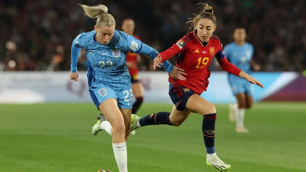 2023年女足世界杯決賽中，英格蘭隊以0-1負(fù)于西班牙隊