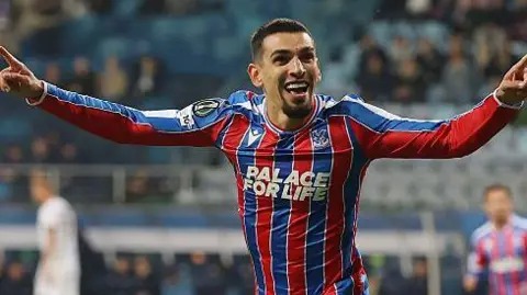 歐洲足聯(lián)聯(lián)合會(huì)杯基輔迪納摩0-2水晶宮