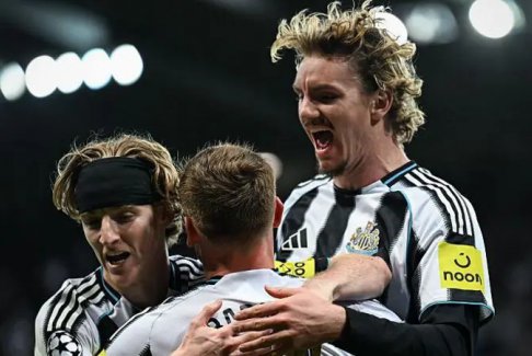 紐卡斯爾聯(lián)隊以3-0戰(zhàn)勝本菲卡隊 升至歐冠積分榜第七