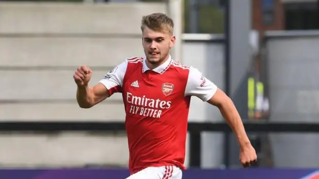 比利&middot;維加爾于2024年離開阿森納