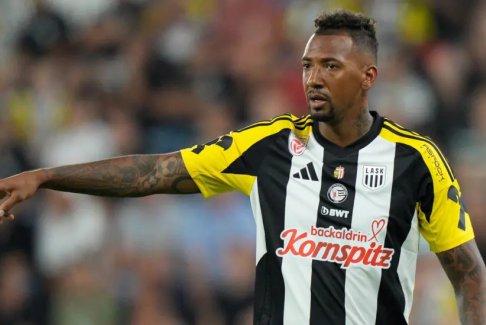 巴塞羅那回應(yīng)博阿滕訪問引發(fā)的強(qiáng)烈反彈