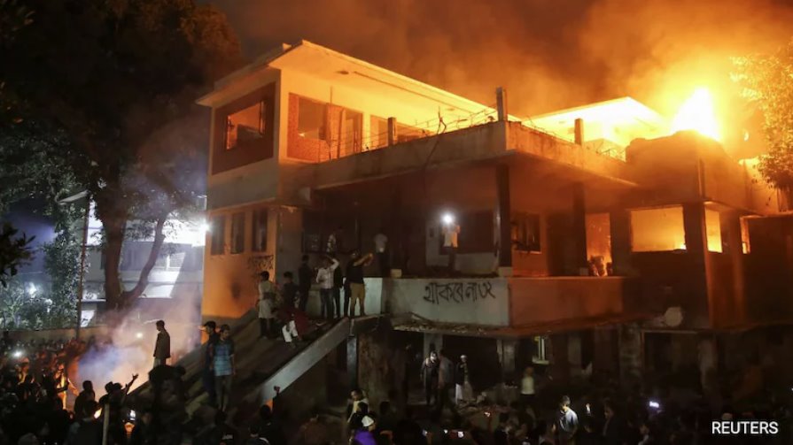2月5日，孟加拉國國父謝赫&middot;穆吉布&middot;拉赫曼位于達卡市丹蒙迪32號的故居遭到破壞。
