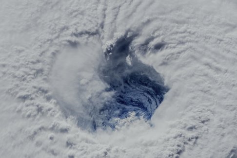 臺風形成的原因是什么？臺風形成的條件有哪些？