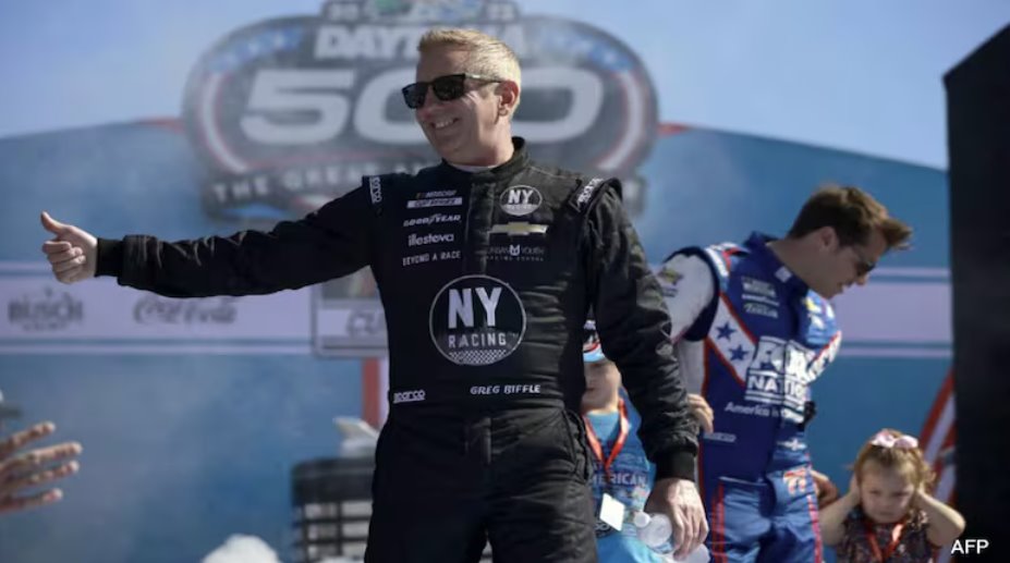 前納斯卡車手格雷格&middot;比弗爾及其家人在噴氣式飛機墜毀事故中遇難，共7人死亡。