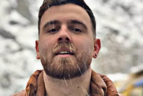 伊朗抗議者埃爾凡·索爾塔尼并未被判處死刑