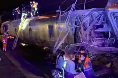 西班牙高鐵事故死亡人數(shù)升至39人