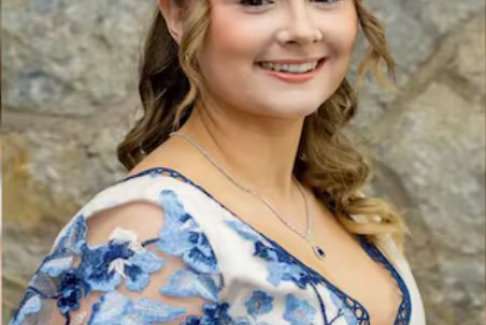 英國選美皇后艾麗莎·斯金納因悲慘意外去世年僅2